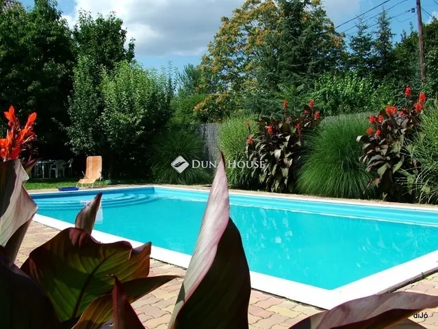 Eladó ház Dunaújváros 160 nm