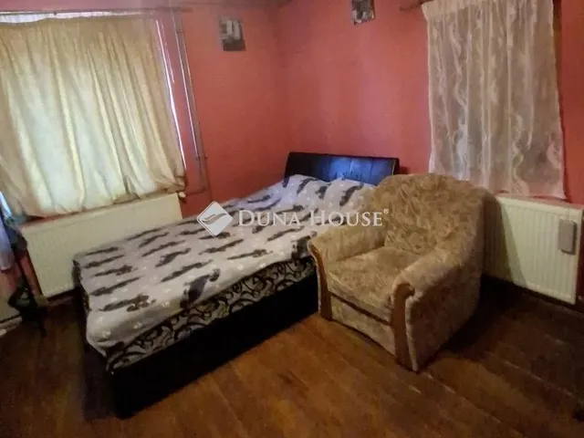 Eladó ház Baracs 88 nm