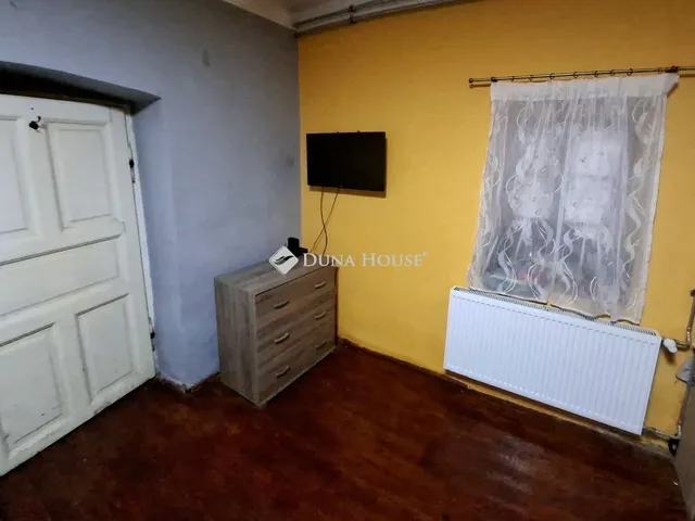 Eladó ház Baracs 88 nm