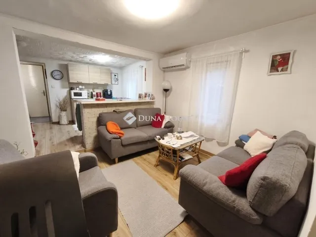 Eladó ház Nagyvenyim 41 nm