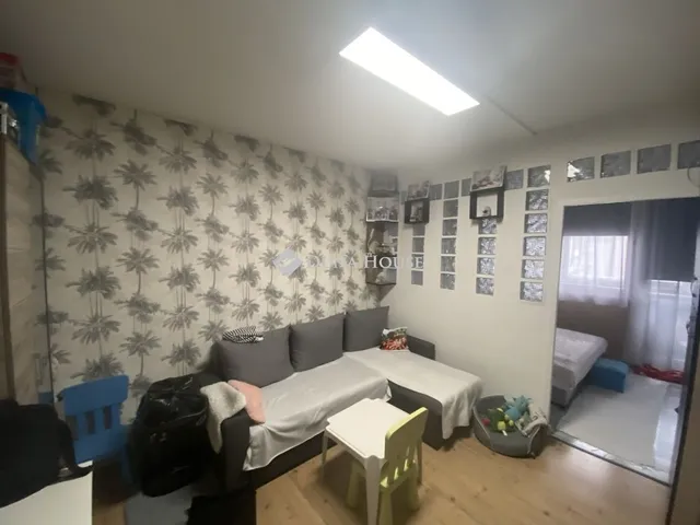 Eladó lakás Dunaújváros 52 nm