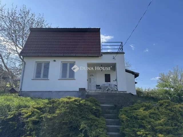 Eladó ház Kulcs 60 nm