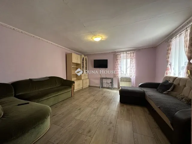 Eladó ház Sárbogárd 35 nm