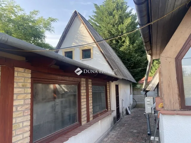 Eladó üdülő és hétvégi ház Tass 145 nm