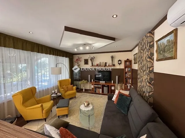 Eladó ház Nagyvenyim 146 nm