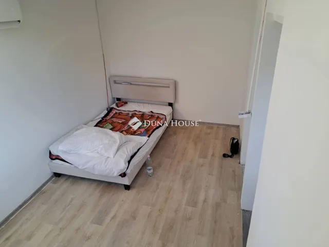 Eladó ház Nagyvenyim 50 nm