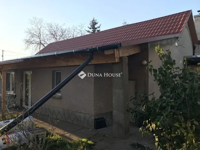 Eladó ház Nagyvenyim 78 nm