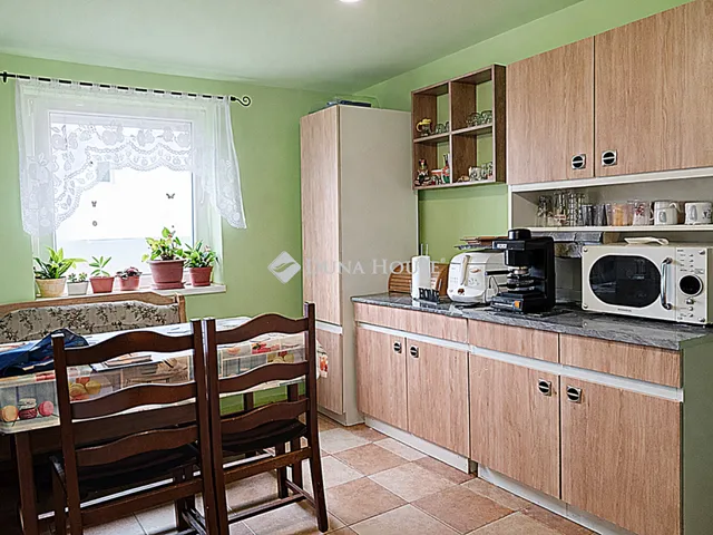 Eladó ház Onga 189 nm