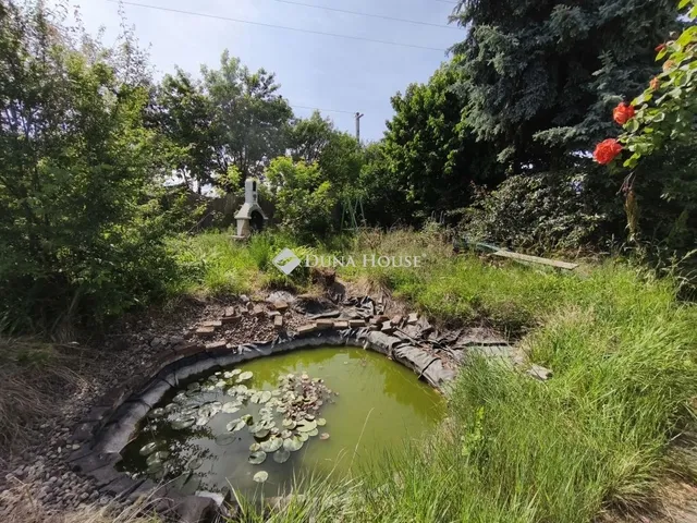 Eladó telek Dunaújváros 719 nm