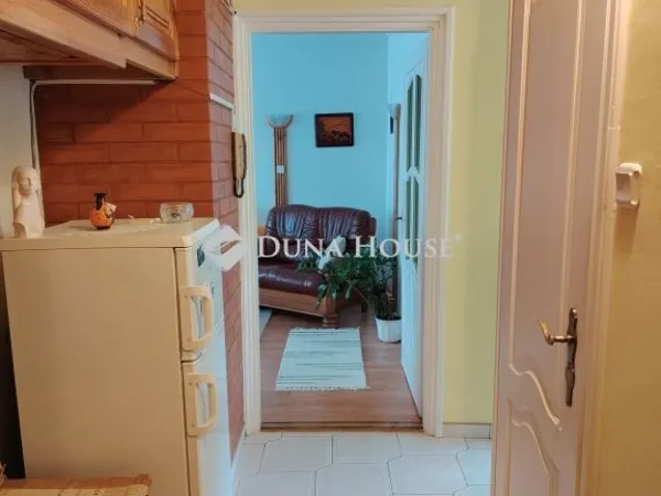 Eladó lakás Dunaújváros 52 nm