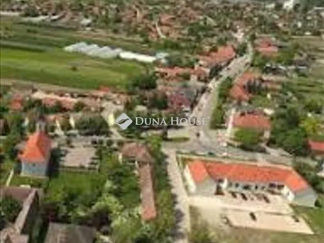 Eladó telek Bugyi 11951 nm