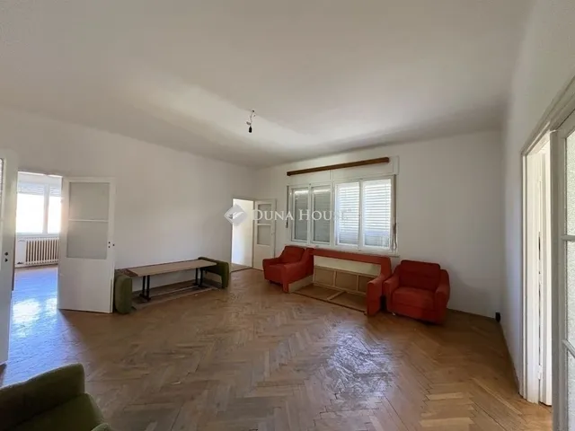 Eladó lakás Budapest XIX. kerület 140 nm