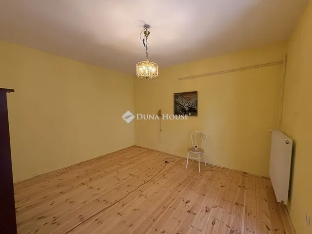Eladó ház Örkény 76 nm