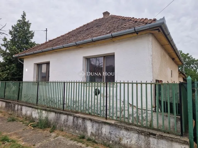 Eladó ház Tápióság 73 nm