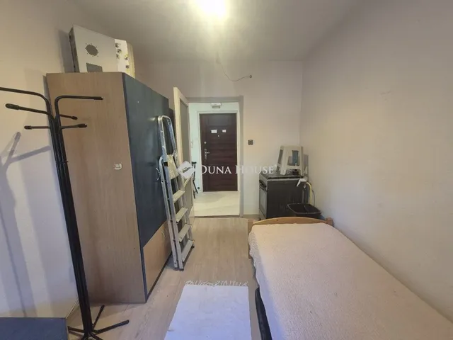 Eladó lakás Dunaújváros 47 nm