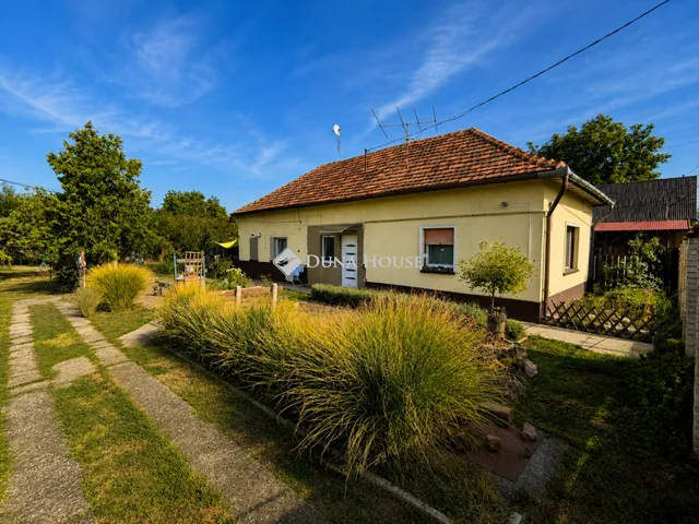Eladó ház Üllő 81 nm