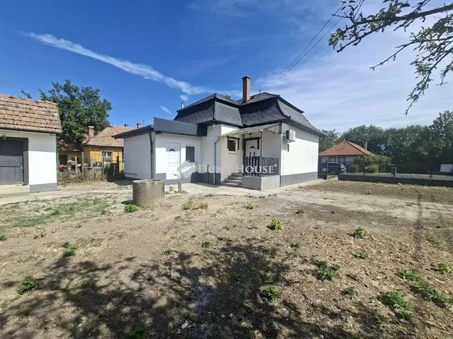 Eladó ház Zsámbok 66 nm