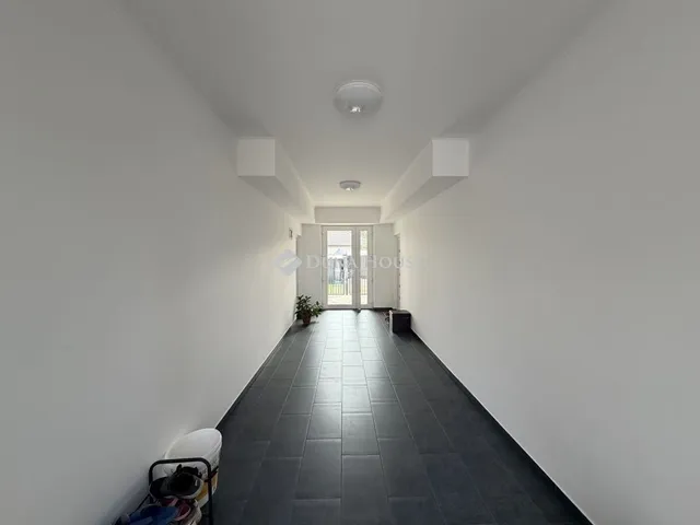 Eladó lakás Albertirsa 101 nm