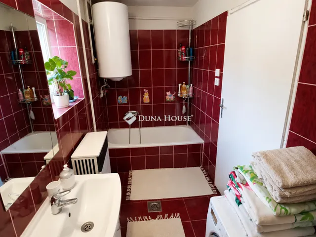 Eladó ház Dunaföldvár 62 nm