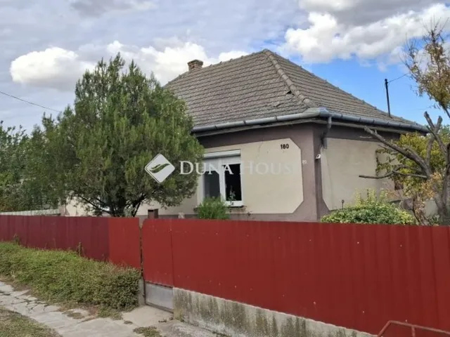 Eladó ház Sárbogárd 134 nm