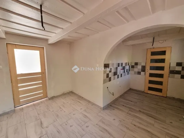 Eladó ház Ercsi 70 nm