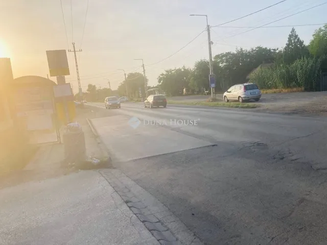 Kiadó kereskedelmi és ipari ingatlan Szigethalom 4000 nm