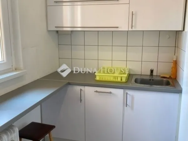 Eladó lakás Budapest III. kerület 69 nm