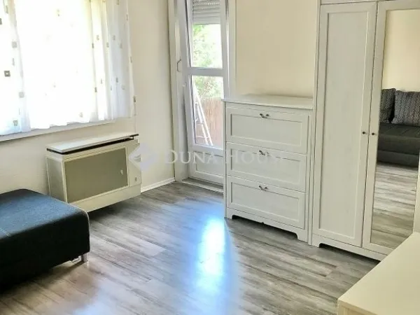 Eladó lakás Budapest XI. kerület, Szentimreváros 37 nm