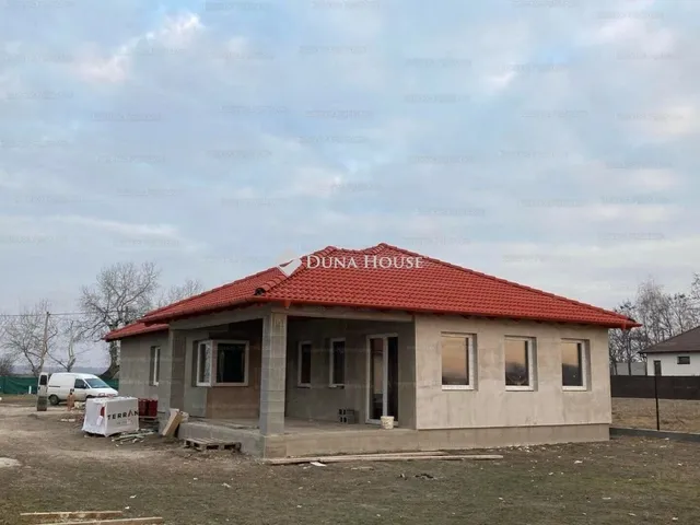 Eladó ház Alsónémedi 105 nm