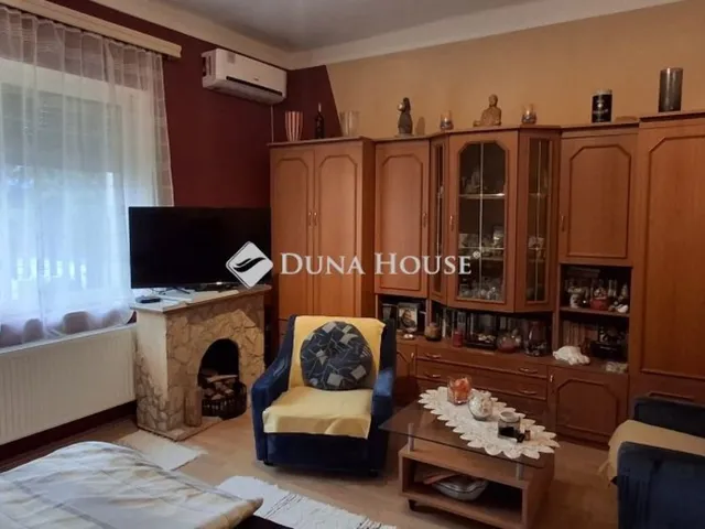 Eladó ház Szigetújfalu 72 nm