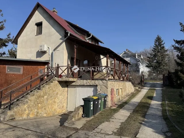 Eladó ház Érd, Vincellér 248 nm
