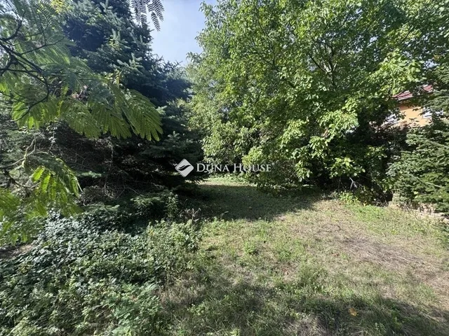 Eladó telek Érd 1151 nm