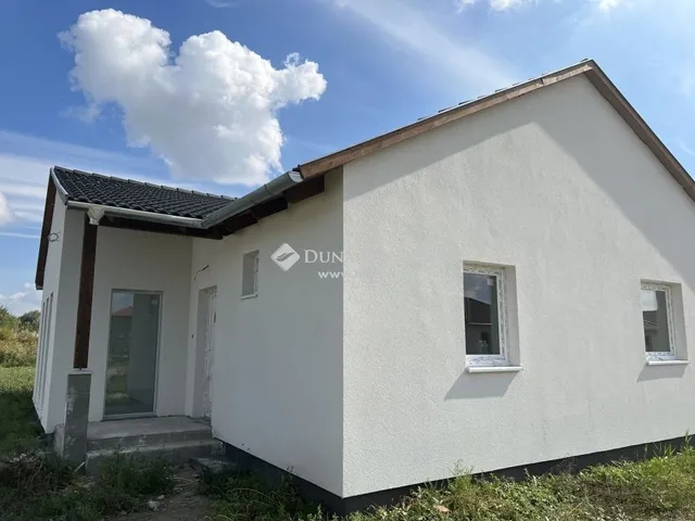 Eladó ház Ráckeve 103 nm