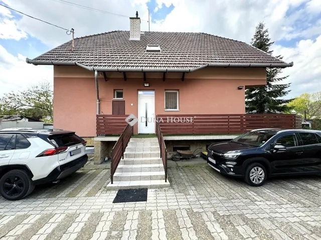 Eladó ház Szigetszentmiklós 250 nm