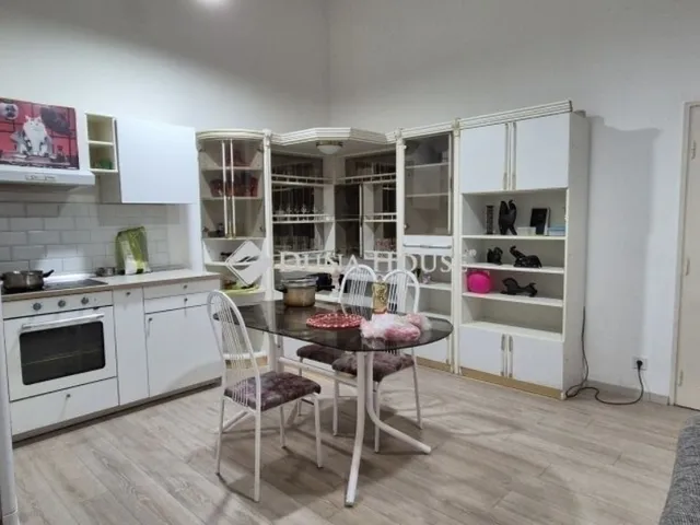 Eladó lakás Budapest VI. kerület 49 nm