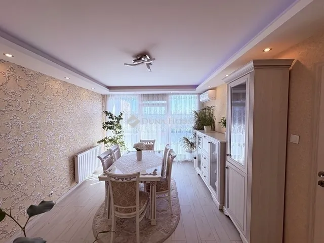 Eladó lakás Budapest XV. kerület 71 nm