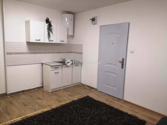 Eladó lakás Budapest III. kerület 26 nm