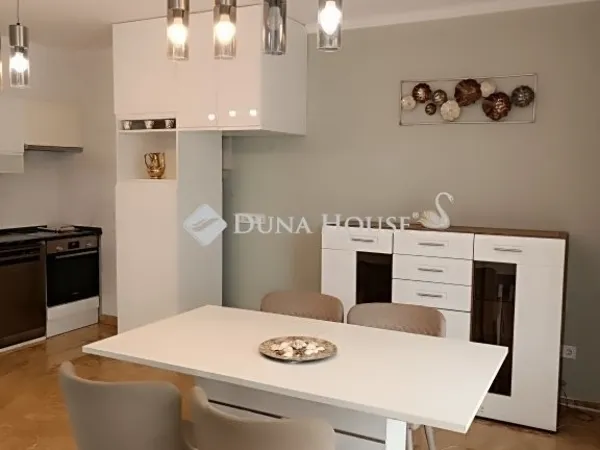 Eladó ház Telki 143 nm