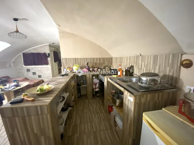 Eladó lakás Budapest VII. kerület 74 nm