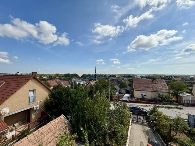 Eladó ház Paks 100 nm