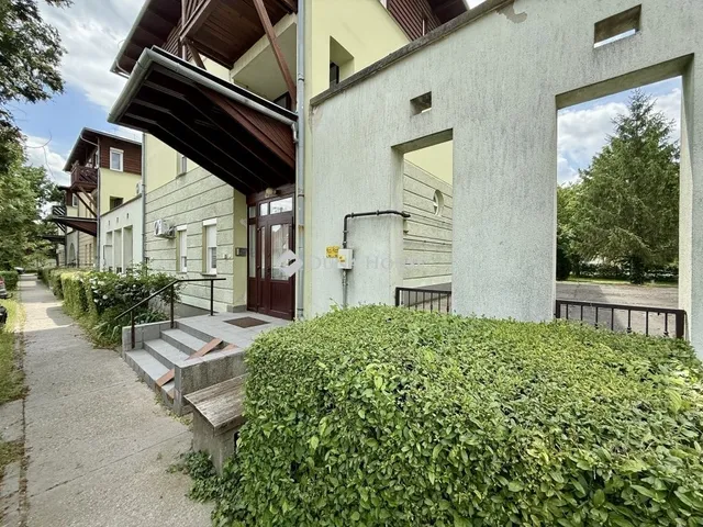 Eladó lakás Paks 74 nm