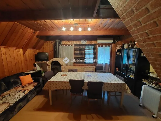 Eladó üdülő és hétvégi ház Paks 28 nm