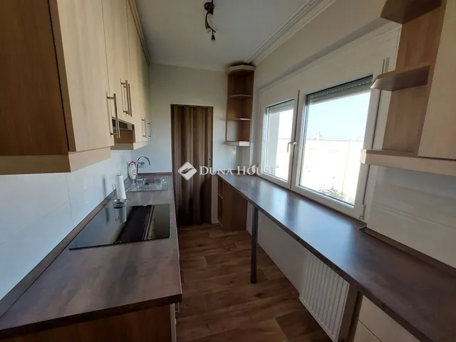 Eladó lakás Paks 52 nm