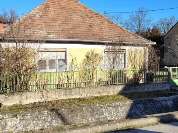 Eladó ház Paks 89 nm