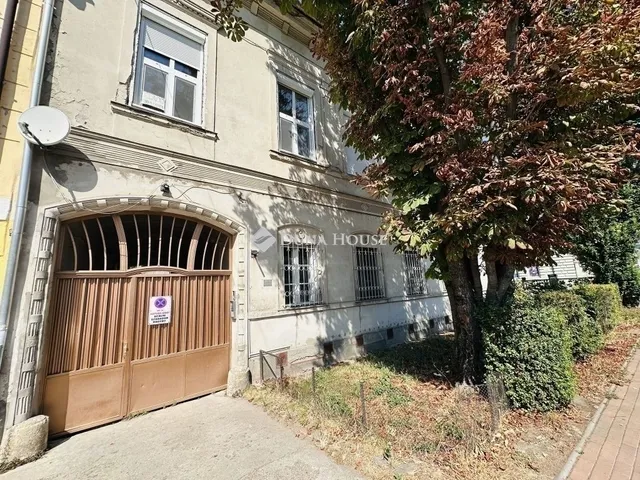 Eladó lakás Szeged 123 nm