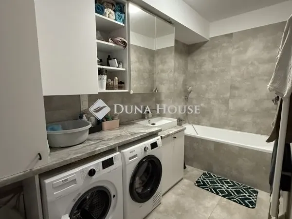 Eladó lakás Érd 71 nm