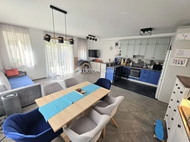 Eladó lakás Halásztelek 96 nm