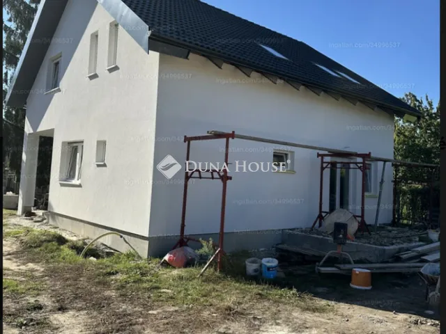 Eladó lakás Bicske 135 nm