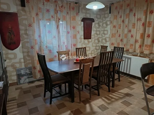 Eladó ház Halásztelek 481 nm