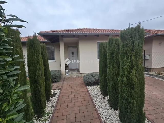 Eladó ház Halásztelek 94 nm